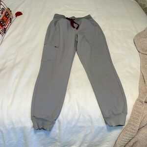 Figs women’s light gray jogger pants size xs